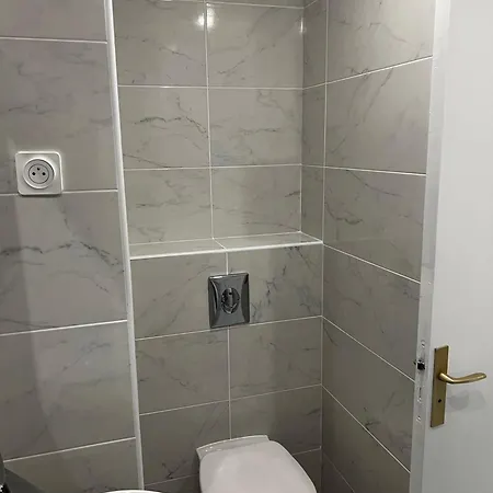 Neuf Centre 500 M קאן